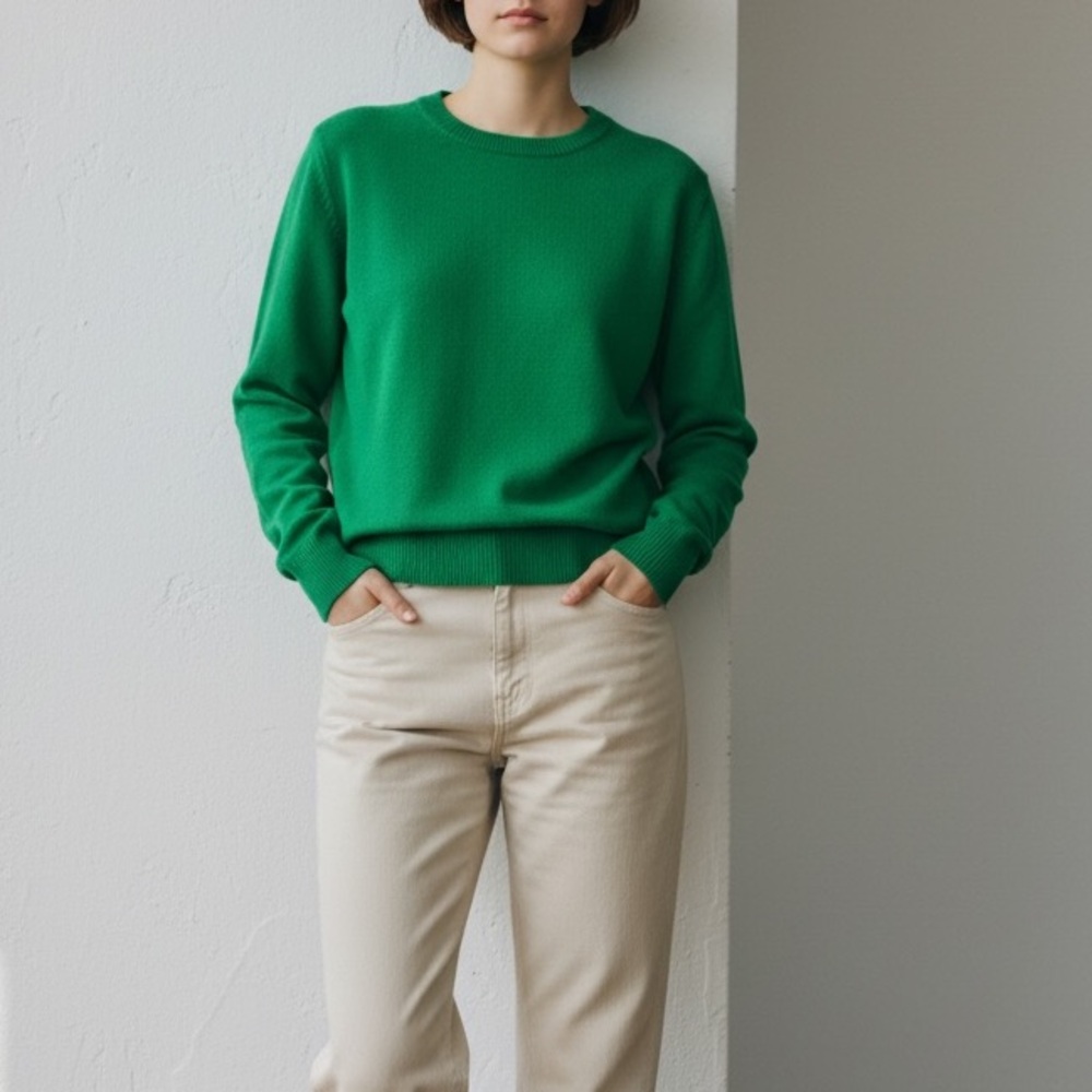 Banana Republic Extra Fine Merino wool Green Crew Neck Sweater